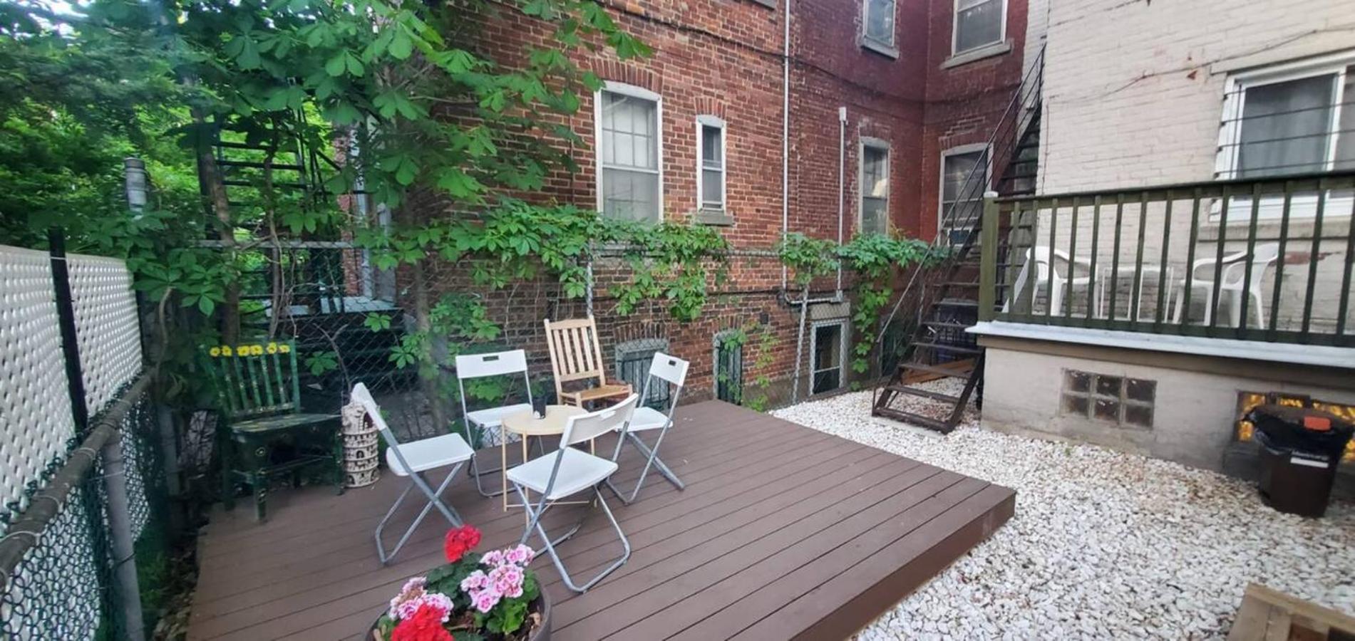 Perfect For Groups Big Livingroom 2 Backyard 3Br Montréal Esterno foto